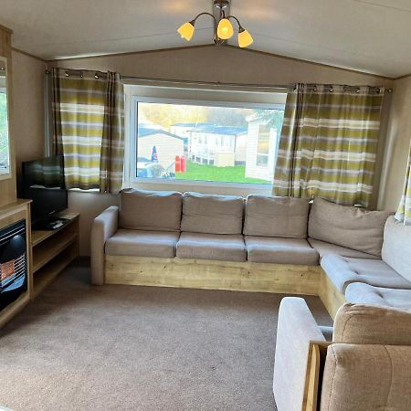 Blackpool Caravan in Haven Marton Mere Holiday Park Buitenkant foto